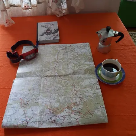 Cozy Hikers Flat Apartment *